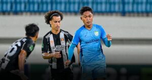 Di Luar Dugaan! Persela Lamongan Takluk 0-1 dari Kendal Tornado di Kandang Sendiri Di Luar Dugaan! Persela Lamongan Takluk 0-1 dari Kendal Tornado di Kandang Sendiri