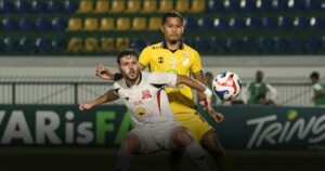 Drama Kartu Merah VAR! Deltras FC Pulang dengan Tangan Hampa dari Markas Barito Putera Drama Kartu Merah VAR! Deltras FC Pulang dengan Tangan Hampa dari Markas Barito Putera