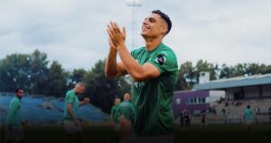 Joey Pelupessy Posting Sesi Latihan Terakhir dengan Lommel SK, Sinyal Positif ke Persib Bandung? Joey Pelupessy Posting Sesi Latihan Terakhir dengan Lommel SK, Sinyal Positif ke Persib Bandung?