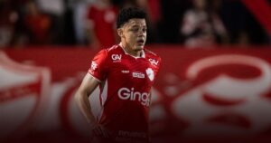 Jurnalis Lucas Rossafa Menyebut Proses Rekrutmen Walisson Maia ke Arema FC Segera Rampung Jurnalis Lucas Rossafa Menyebut Proses Rekrutmen Walisson Maia ke Arema FC Segera Rampung
