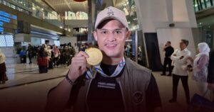 Pecahkan Rekor Dunia, Lifter Rizki Juniansyah Raih Kenaikan Pangkat Menjadi Kapten TNI Pecahkan Rekor Dunia, Lifter Rizki Juniansyah Raih Kenaikan Pangkat Menjadi Kapten TNI