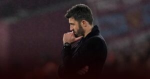 Diisukan Bertahan, Michael Carrick Pantau Pemain Muda Manchester United Diisukan Bertahan, Michael Carrick Pantau Pemain Muda Manchester United