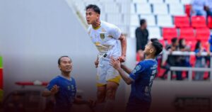 Drama VAR dan Kartu Merah! PSIS Semarang Nyaris Dipermalukan Persela Lamongan di Jatidiri Drama VAR dan Kartu Merah! PSIS Semarang Nyaris Dipermalukan Persela Lamongan di Jatidiri