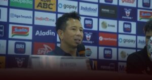 I Made Wirawan Turun Gunung Jadi Kiper Persib di Putaran Kedua I Made Wirawan Turun Gunung Jadi Kiper Persib di Putaran Kedua