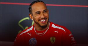 Isu Lewis Hamilton Pensiun Terjawab, Sang Pembalap Siap Tatap Musim 2026 Isu Lewis Hamilton Pensiun Terjawab, Sang Pembalap Siap Tatap Musim 2026
