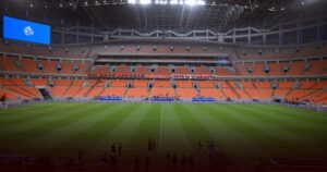 Kondisi Rumput JIS Tak Ideal Jelang Persija Hadapi PSM Makassar Kondisi Rumput JIS Tak Ideal Jelang Persija Hadapi PSM Makassar
