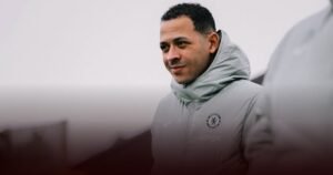 Liam Rosenior Puji Performa Chelsea Usai Tumbangkan Wolves 3-1 Liam Rosenior Puji Performa Chelsea Usai Tumbangkan Wolves 3-1