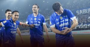 Andrew Jung Cetak Brace! Persib Bandung Hancurkan Persik Kediri 3-0 di GBLA Andrew Jung Cetak Brace! Persib Bandung Hancurkan Persik Kediri 3-0 di GBLA