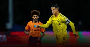 Cristiano Ronaldo Ditarik Keluar Karena Cedera, Al Nassr Malah Comeback Dramatis 3-1 atas Al Fayha Cristiano Ronaldo Ditarik Keluar Karena Cedera, Al Nassr Malah Comeback Dramatis 3-1 atas Al Fayha