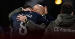 Gol Dramatis di Menit Akhir Bawa Real Madrid Menang, Sikap Gentleman Federico Valverde Jadi Momen Emosional Gol Dramatis di Menit Akhir Bawa Real Madrid Menang, Sikap Gentleman Federico Valverde Jadi Momen Emosional