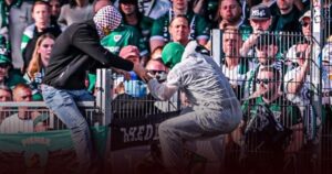 Kabel VAR Dicopot Oknum Suporter Preußen Münster, DFB Mulai Proses Hukum Kabel VAR Dicopot Oknum Suporter Preußen Münster, DFB Mulai Proses Hukum