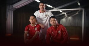Kelme Rilis Jersey Timnas Edisi Baru, Netizen: Boleh Revisi Nggak Min? Kelme Rilis Jersey Timnas Edisi Baru, Netizen: Boleh Revisi Nggak Min?