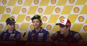 Mengupas Rivalitas MotoGP, Marquez dan Lorenzo Tidak Sekongkol Jatuhkan Rossi Mengupas Rivalitas MotoGP, Marquez dan Lorenzo Tidak Sekongkol Jatuhkan Rossi
