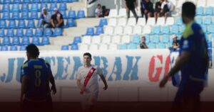 Arema FC Berhasil Tumbangkan Persis Solo Dua Gol Tanpa Balas di Kanjuruhan Arema FC Berhasil Tumbangkan Persis Solo Dua Gol Tanpa Balas di Kanjuruhan