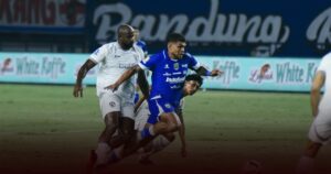 Banyak Peluang tapi Gagal Membobol! Persib Tahan Imbang Arema FC 0-0 di GBLA Banyak Peluang tapi Gagal Membobol! Persib Tahan Imbang Arema FC 0-0 di GBLA