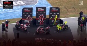 Hasil Sprint MotoGP Spanyol 2026, Marc Marquez Menang Di Tengah Drama Jatuh Berjamaah Hasil Sprint MotoGP Spanyol 2026, Marc Marquez Menang Di Tengah Drama Jatuh Berjamaah