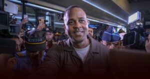 Mantan Pelatih Timnas Indonesia Patrick Kluivert Bersiap Tampil Di SUGBK Mantan Pelatih Timnas Indonesia Patrick Kluivert Bersiap Tampil Di SUGBK