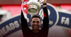 Mikel Arteta dalam Ancaman Besar Arsenal Siap Pecat Jika Gagal Juara Premier League 2025-2026 Mikel Arteta dalam Ancaman Besar: Arsenal Siap Pecat Jika Gagal Juara Premier League 2025-2026