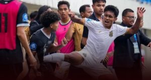 Pernyataan Resmi Bhayangkara FC Soal Insiden Tendangan Kungfu Di EPA U-20 Pernyataan Resmi Bhayangkara FC Soal Insiden Tendangan Kungfu Di EPA U-20