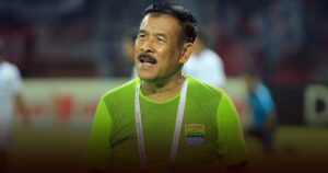 Umuh Muchtar Tuntut Skuad Persib Bandung Menangi Seluruh Sisa Laga Umuh Muchtar Tuntut Skuad Persib Bandung Menangi Seluruh Sisa Laga