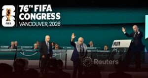 Ketegangan Kongres FIFA Ke-76, Wakil Palestina Tolak Jabat Tangan Delegasi Israel Ketegangan Kongres FIFA Ke-76, Wakil Palestina Tolak Jabat Tangan Delegasi Israel