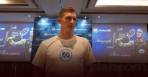 Legenda Bulu Tangkis Viktor Axelsen Sapa Penggemar Di Jakarta Legenda Bulu Tangkis Viktor Axelsen Sapa Penggemar Di Jakarta