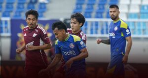 Menggila di Stadion Kanjuruhan! Arema FC Bawa Poin Penuh Super League Usai Tekuk PSM Makassar Menggila di Stadion Kanjuruhan! Arema FC Bawa Poin Penuh Super League Usai Tekuk PSM Makassar