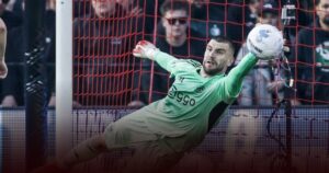 Menit Akhir Mimpi Buruk! Ajax Kalah 1-2, Maarten Paes Dibuat Kebobolan 2 Gol Memilukan Menit Akhir Mimpi Buruk! Ajax Kalah 1-2, Maarten Paes Dibuat Kebobolan 2 Gol Memilukan