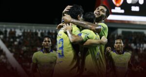 Persib Rugi Ratusan Juta, Daftar Lengkap Sanksi Disiplin Liga Indonesia dari PSSI Persib Bandung Rugi Ratusan Juta, Daftar Lengkap Sanksi Disiplin Liga Indonesia dari PSSI