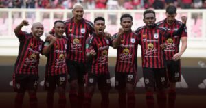 Persipura Jayapura Selangkah Lagi Promosi Ke BRI Super League Musim Depan Persipura Jayapura Selangkah Lagi Promosi Ke BRI Super League Musim Depan