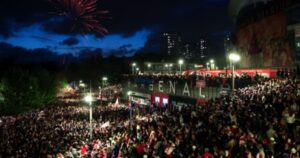 Pesta Gelar Juara Arsenal Pecah Usai Rival Gagal Menang Di Laga Tandang Pesta Gelar Juara Arsenal Pecah Usai Rival Gagal Menang Di Laga Tandang