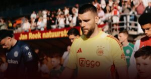 Rapor Sempurna Maarten Paes Bawa Ajax Lolos Ke Final Playoff Rapor Sempurna Maarten Paes Bawa Ajax Lolos Ke Final Playoff