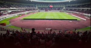 Respons Sanksi Berat Persipura, Manajemen Minta Edukasi Suporter Jadi Solusi Respons Sanksi Berat Persipura, Manajemen Minta Edukasi Suporter Jadi Solusi