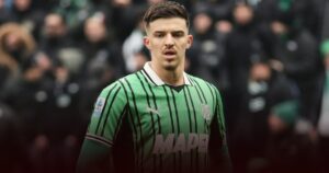 Tarik Muharemovic Sepakat Gabung Inter Milan, Jay Idzes Kehilangan Tandem Di Sassuolo Tarik Muharemovic Sepakat Gabung Inter Milan, Jay Idzes Kehilangan Tandem Di Sassuolo