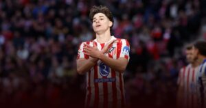 Atletico Madrid Tolak Mentah-Mentah Tawaran Real Madrid Untuk Julian Alvarez Atletico Madrid Tolak Mentah-Mentah Tawaran Real Madrid Untuk Julian Alvarez