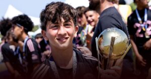 Berbeda Jauh dengan Portugal, Argentina Cetak 2 Gol Sebelum Scaloni Memasukkan Lionel Messi Anak Sulung Lionel Messi Bawa Inter Miami Juara MICFootball Punta Cana 2026