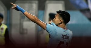 Dendy Sulistyawan Bakal Pulang ke Persela, Warga Lamongan Sambut Antusias Dendy Sulistyawan Bakal Pulang ke Persela, Warga Lamongan Sambut Antusias