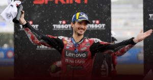 Francesco Bagnaia Resmi Tinggalkan Ducati demi Bergabung dengan Aprilia Musim Depan Francesco Bagnaia Resmi Tinggalkan Ducati demi Bergabung dengan Aprilia Musim Depan