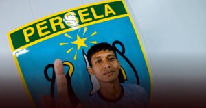 Kisah Berlanjut! Hendro Siswanto Bela Persela Lamongan Musim 2026-2027 Kisah Berlanjut! Hendro Siswanto Bela Persela Lamongan Musim 2026-2027