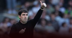 Liverpool Segera Buka Negosiasi Resmi Dengan Andoni Iraola Liverpool Segera Buka Negosiasi Resmi Dengan Andoni Iraola