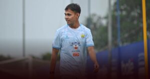 Persib Resmi Berhenti Perpanjang Kontrak Rezaldi Hehanussa Musim Ini Persib Resmi Berhenti Perpanjang Kontrak Rezaldi Hehanussa Musim Ini