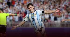 Cetak Gol Perdana di Piala Dunia 2026, Julian Alvarez Bawa Argentina ke Semifinal Cetak Gol Perdana di Piala Dunia 2026, Julian Alvarez Bawa Argentina ke Semifinal