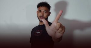 Persija Jakarta Resmi Rekrut Mantan Penjaga Gawang Persib Bandung Aqil Savik Persija Jakarta Resmi Rekrut Mantan Penjaga Gawang Persib Bandung Aqil Savik