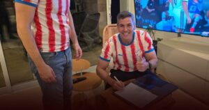Presiden Paraguay Umumkan Hari Libur Usai Skuad La Albirroja Singkirkan Jerman Presiden Paraguay Umumkan Hari Libur Usai Skuad La Albirroja Singkirkan Jerman