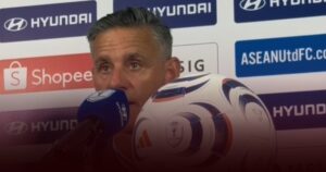 Strategi Rahasia John Herdman Tidak di Bench Sejak Pertandingan Indonesia vs Kamboja Dimulai Strategi Rahasia John Herdman Tidak di Bench Sejak Pertandingan Indonesia vs Kamboja Dimulai