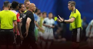 Tudingan Miring Kepada Wasit Francois Letexier Usai Laga Argentina Kontra Mesir Tudingan Miring Kepada Wasit Francois Letexier Usai Laga Argentina Kontra Mesir