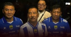 Umuh Muchtar Ungkap Rahasia Transfer Mariano Peralta ke Persib Bandung Umuh Muchtar Ungkap Rahasia Transfer Mariano Peralta ke Persib Bandung
