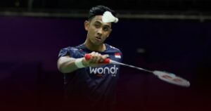 Alwi Farhan Petik Pelajaran Berharga Usai Terhenti pada Kejuaraan Dunia BWF 2026 Alwi Farhan Petik Pelajaran Berharga Usai Terhenti pada Kejuaraan Dunia BWF 2026