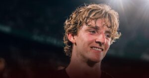 Debut Sempurna dengan 2 Assist dalam 6 Menit, Anthony Gordon Saya Merasa Sangat Baik Sejak Tiba Debut Sempurna dengan 2 Assist dalam 6 Menit, Anthony Gordon: Saya Merasa Sangat Baik Sejak Tiba