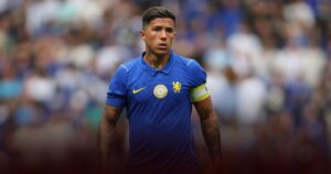 Enzo Fernandez Disambut Cemoohan Dan Sorakan Suporter Saat Kembali Membela Chelsea Enzo Fernandez Disambut Cemoohan Dan Sorakan Suporter Saat Kembali Membela Chelsea